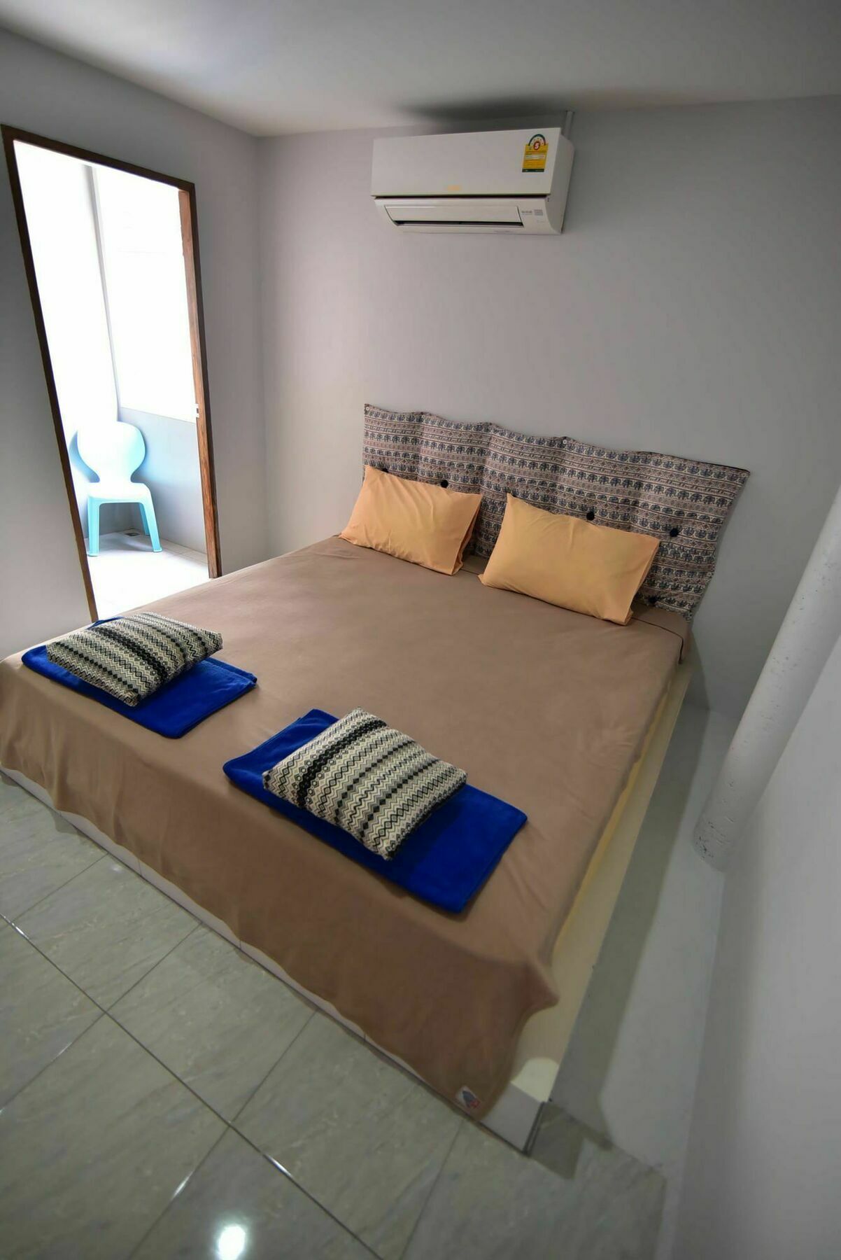 Easy Rooms And Minimart Koh Lanta Exterior photo