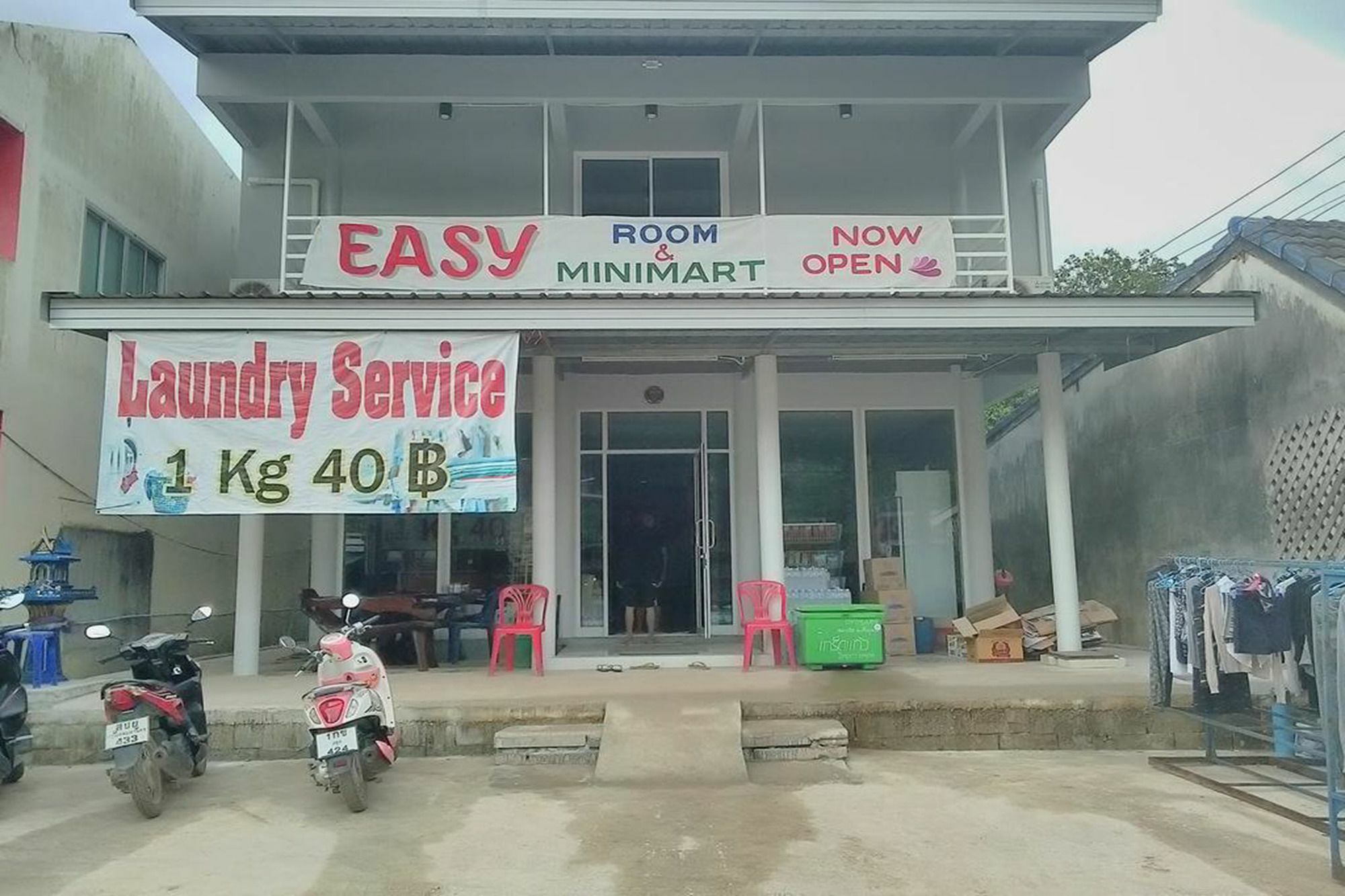 Easy Rooms And Minimart Koh Lanta Exterior photo